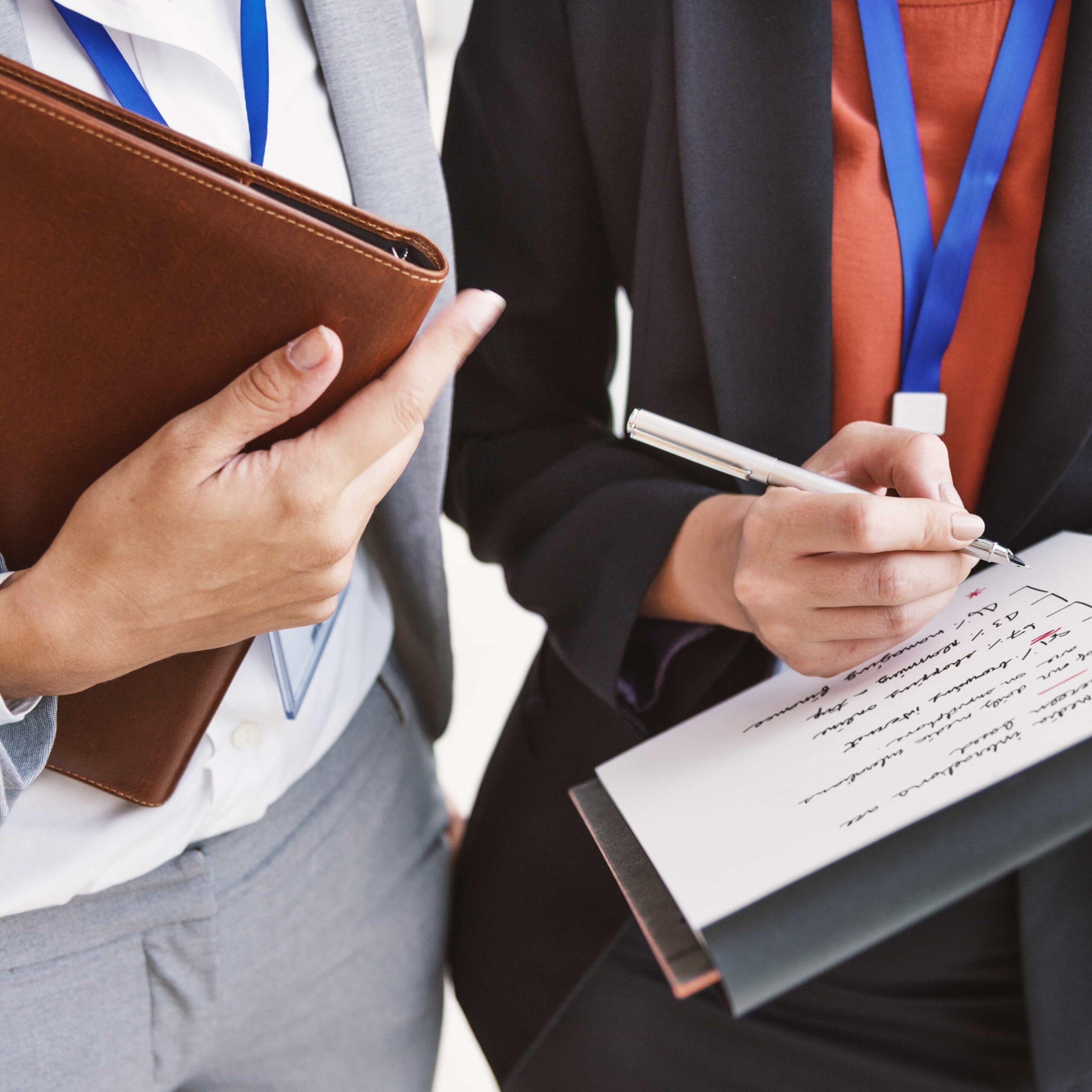 two-businesswomen-working-together